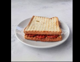 Sucuklu Tost